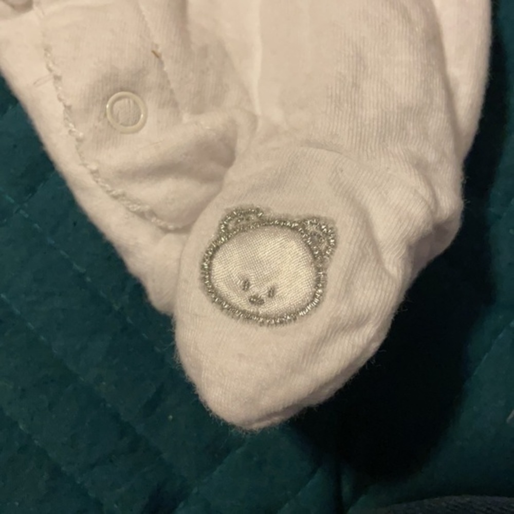 White newborn sleeper 095 - Picture 4 of 5